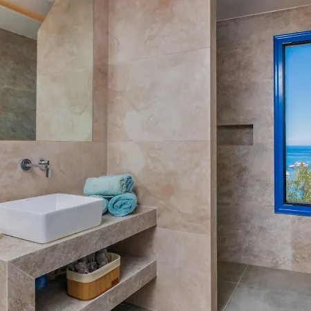 Armiriki With Sea Views, 50m From St Nikolaos Port * Ayos Nikolaos