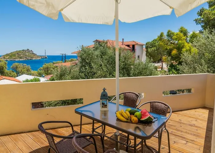 Armiriki With Sea Views, 50m From St Nikolaos Port *