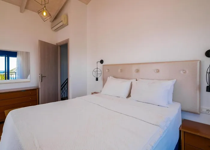 Armiriki With Sea Views, 50m From St Nikolaos Port Apartamento *